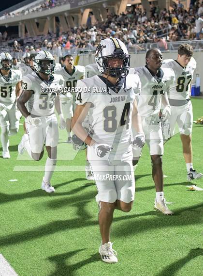 Thumbnail 3 in Jordan vs Tompkins photogallery.