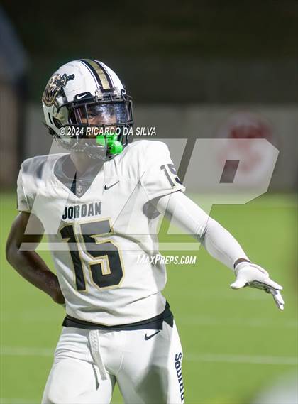 Thumbnail 3 in Jordan vs Tompkins photogallery.