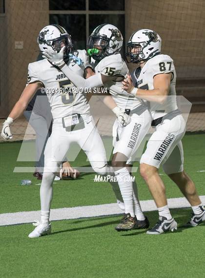 Thumbnail 3 in Jordan vs Tompkins photogallery.