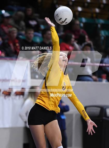 Thumbnail 1 in Windsor vs. Cherry Creek (CHSAA 5A Playoff) photogallery.