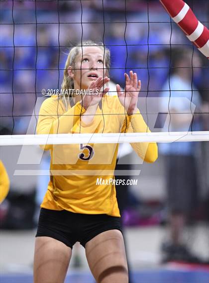 Thumbnail 3 in Windsor vs. Cherry Creek (CHSAA 5A Playoff) photogallery.