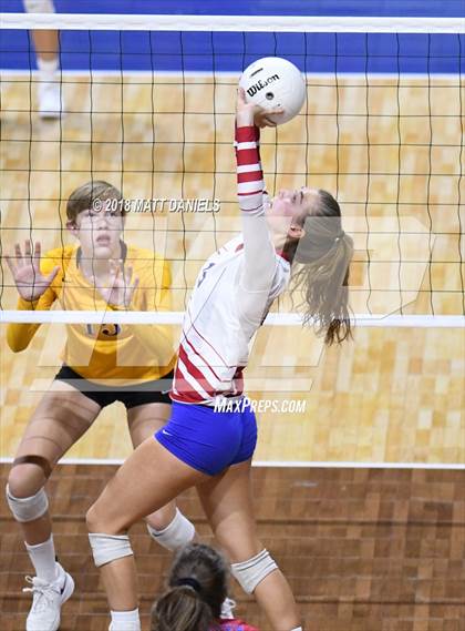 Thumbnail 3 in Windsor vs. Cherry Creek (CHSAA 5A Playoff) photogallery.