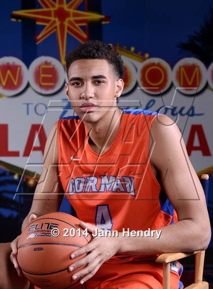 Thumbnail 3 in Bishop Gorman (Top 10 Preseason Photo Shoot) photogallery.