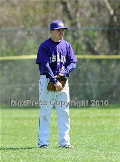 Thumbnail 2 in MIneola @ Islip photogallery.