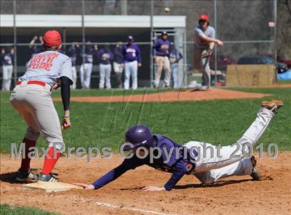 Thumbnail 2 in MIneola @ Islip photogallery.
