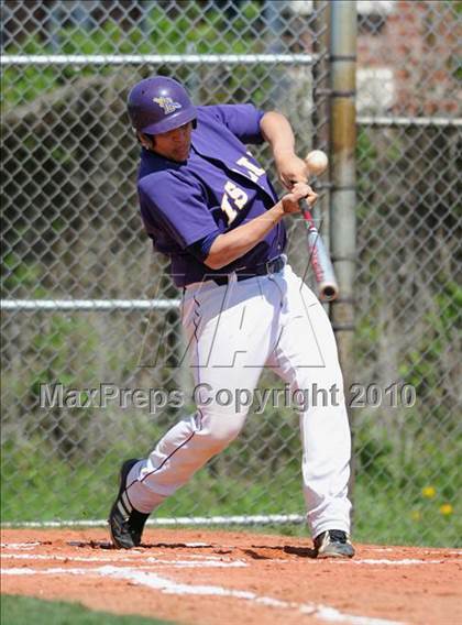 Thumbnail 1 in MIneola @ Islip photogallery.