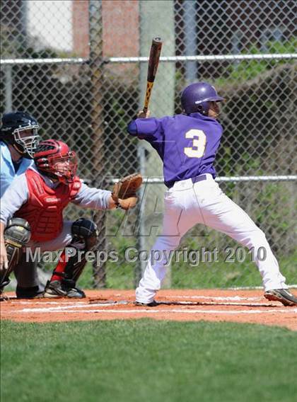 Thumbnail 3 in MIneola @ Islip photogallery.