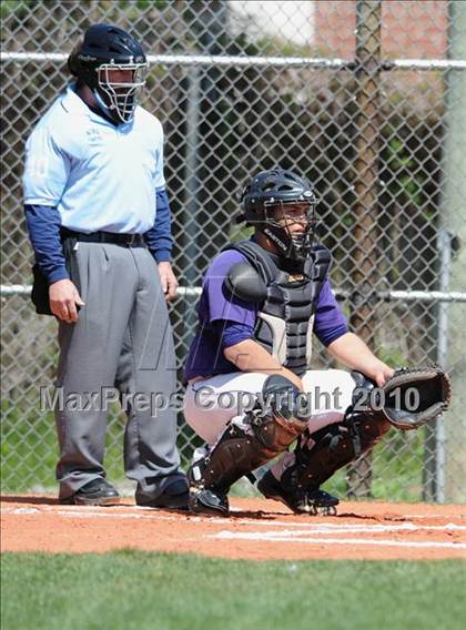 Thumbnail 2 in MIneola @ Islip photogallery.