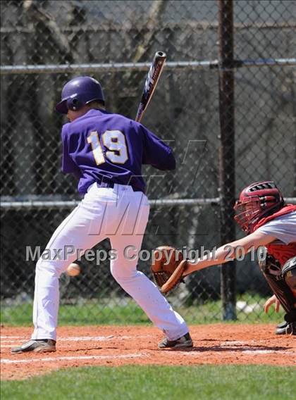 Thumbnail 1 in MIneola @ Islip photogallery.