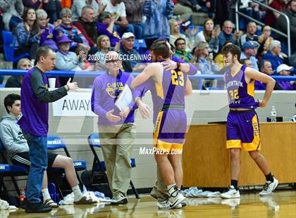 Thumbnail 3 in Episcopal vs. Fountain Lake (AAA 3A Regional Playoff) photogallery.