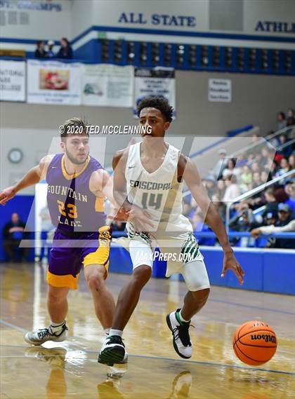 Thumbnail 2 in Episcopal vs. Fountain Lake (AAA 3A Regional Playoff) photogallery.