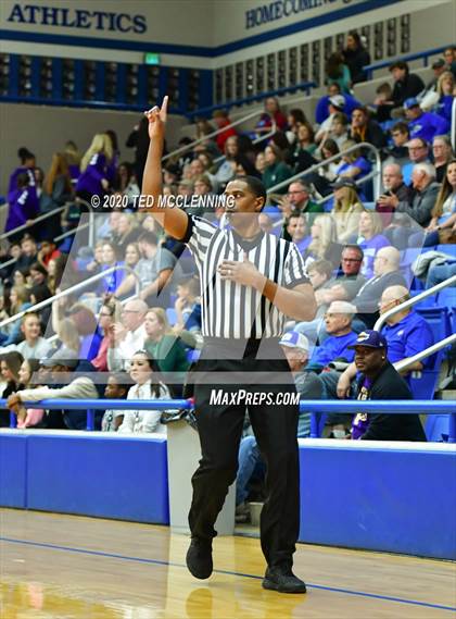 Thumbnail 1 in Episcopal vs. Fountain Lake (AAA 3A Regional Playoff) photogallery.