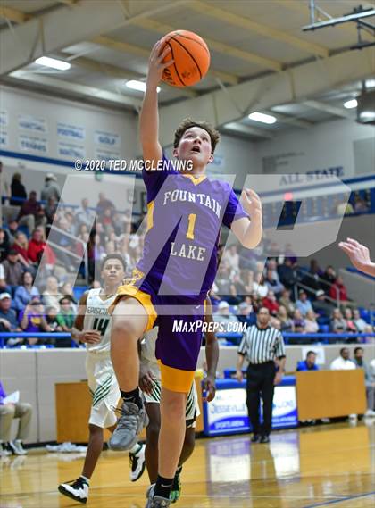 Thumbnail 2 in Episcopal vs. Fountain Lake (AAA 3A Regional Playoff) photogallery.