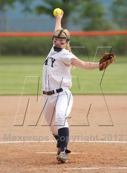 Thumbnail 3 in Unity Christian vs Sparta (MHSAA Division 2 Regional Playoff) photogallery.