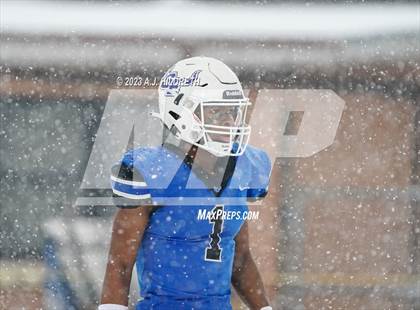 Thumbnail 3 in Gardner-Edgerton vs. Derby (KSHSAA State Championship) photogallery.