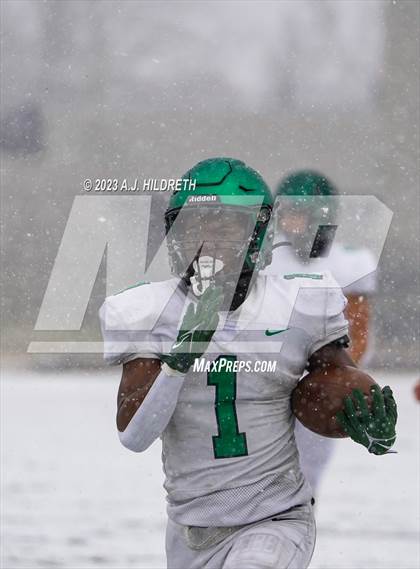 Thumbnail 3 in Gardner-Edgerton vs. Derby (KSHSAA State Championship) photogallery.