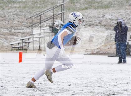 Thumbnail 3 in Gardner-Edgerton vs. Derby (KSHSAA State Championship) photogallery.