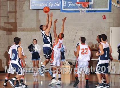 Thumbnail 1 in Maranatha Christian vs. Apple Valley (MaxPreps Holiday Classic) photogallery.