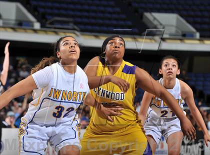 Thumbnail 1 in Lynwood vs. JW North (CIF SS DIV 2AA Final) photogallery.