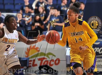 Thumbnail 2 in Lynwood vs. JW North (CIF SS DIV 2AA Final) photogallery.