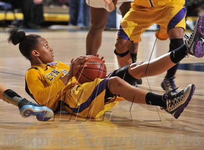 Thumbnail 2 in Lynwood vs. JW North (CIF SS DIV 2AA Final) photogallery.
