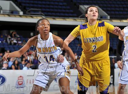 Thumbnail 2 in Lynwood vs. JW North (CIF SS DIV 2AA Final) photogallery.