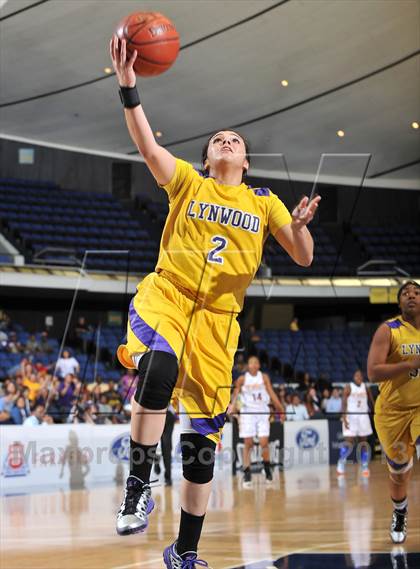 Thumbnail 2 in Lynwood vs. JW North (CIF SS DIV 2AA Final) photogallery.