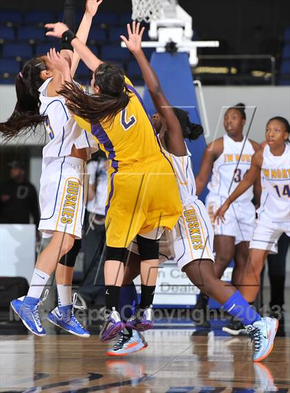 Thumbnail 2 in Lynwood vs. JW North (CIF SS DIV 2AA Final) photogallery.