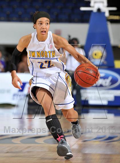 Thumbnail 1 in Lynwood vs. JW North (CIF SS DIV 2AA Final) photogallery.