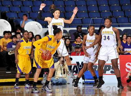 Thumbnail 3 in Lynwood vs. JW North (CIF SS DIV 2AA Final) photogallery.
