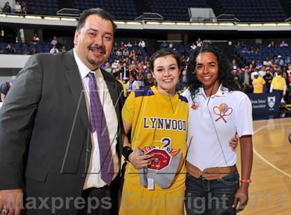 Thumbnail 1 in Lynwood vs. JW North (CIF SS DIV 2AA Final) photogallery.