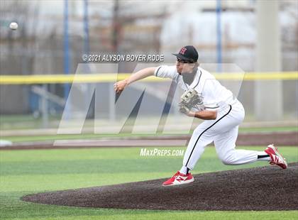 Thumbnail 2 in Rockwall-Heath vs Frisco photogallery.