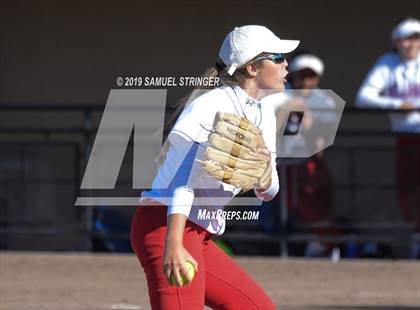 Thumbnail 1 in Elk Grove vs. Folsom (CIF SJS D1 Quarterfinal Playoffs) photogallery.