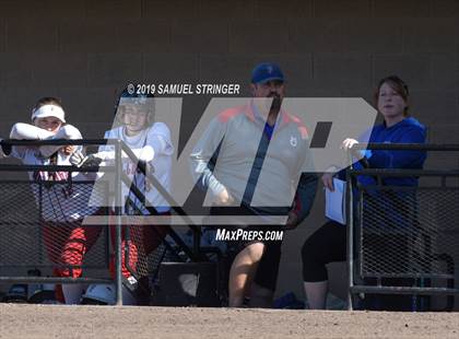 Thumbnail 3 in Elk Grove vs. Folsom (CIF SJS D1 Quarterfinal Playoffs) photogallery.