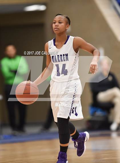 Thumbnail 2 in Marshall vs Warren photogallery.