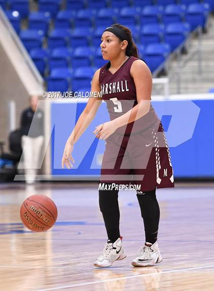 Thumbnail 3 in Marshall vs Warren photogallery.