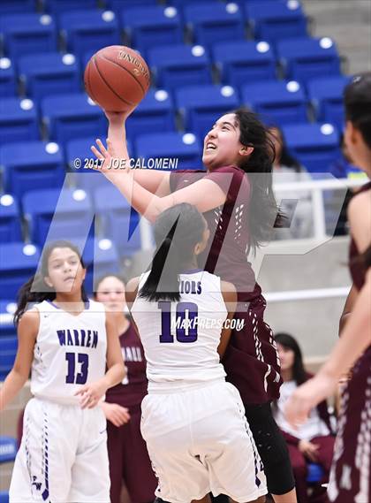 Thumbnail 3 in Marshall vs Warren photogallery.
