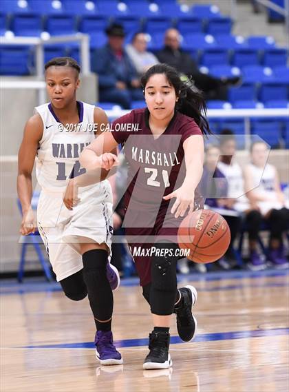 Thumbnail 2 in Marshall vs Warren photogallery.