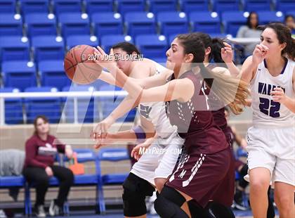 Thumbnail 2 in Marshall vs Warren photogallery.