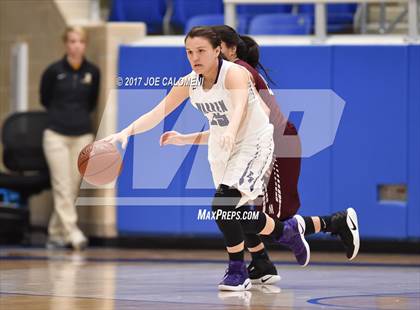 Thumbnail 2 in Marshall vs Warren photogallery.