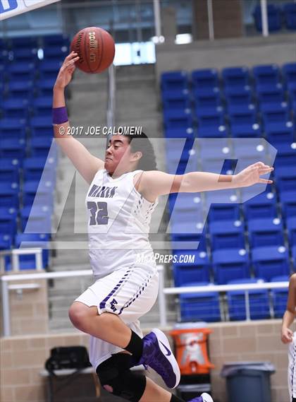 Thumbnail 1 in Marshall vs Warren photogallery.