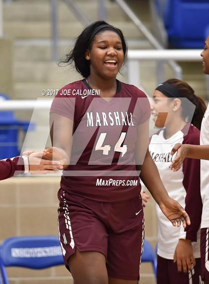 Thumbnail 3 in Marshall vs Warren photogallery.