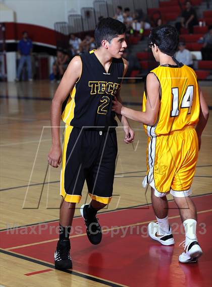 Thumbnail 2 in Edgewood vs Bosco Tech (Sierra Vista Dons Classic) photogallery.