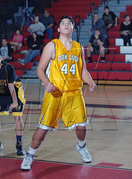 Thumbnail 2 in Edgewood vs Bosco Tech (Sierra Vista Dons Classic) photogallery.