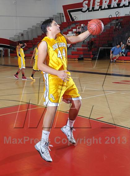 Thumbnail 3 in Edgewood vs Bosco Tech (Sierra Vista Dons Classic) photogallery.