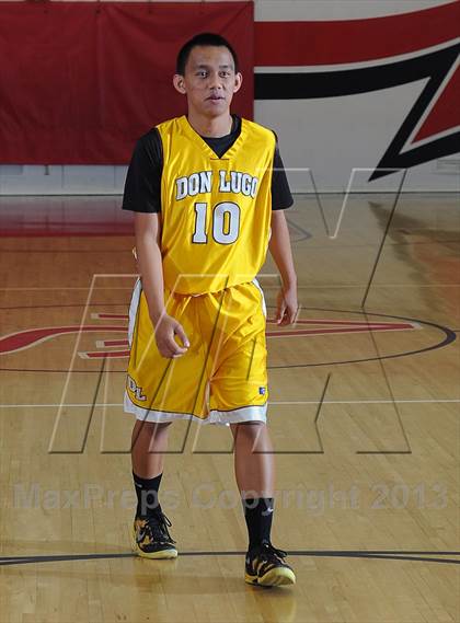 Thumbnail 3 in Edgewood vs Bosco Tech (Sierra Vista Dons Classic) photogallery.