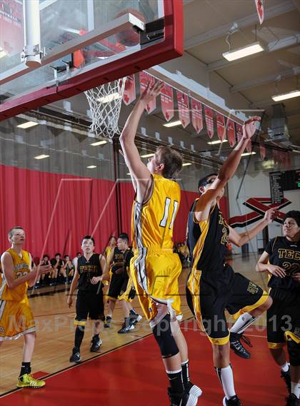 Thumbnail 2 in Edgewood vs Bosco Tech (Sierra Vista Dons Classic) photogallery.