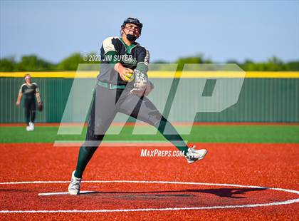 Thumbnail 3 in Georgetown vs Santa Fe (UIL 5A Reg III Semifinal) photogallery.