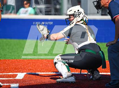 Thumbnail 1 in Georgetown vs Santa Fe (UIL 5A Reg III Semifinal) photogallery.
