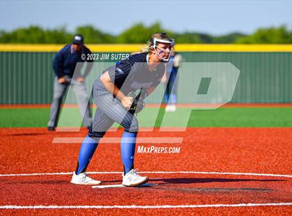 Thumbnail 3 in Georgetown vs Santa Fe (UIL 5A Reg III Semifinal) photogallery.